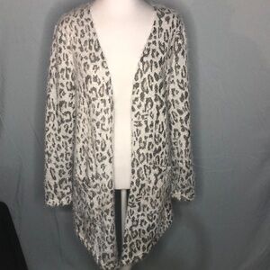 Maurice’s Women’s Open Front Cheetah Print Cardigan With Pockets EUC Size M